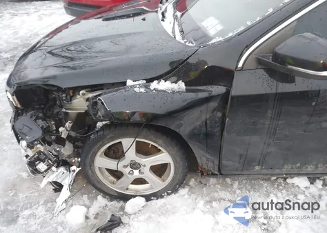 2011 Volvo S60 T6 from USA, damaged, VIN YV1902FHXB2007958